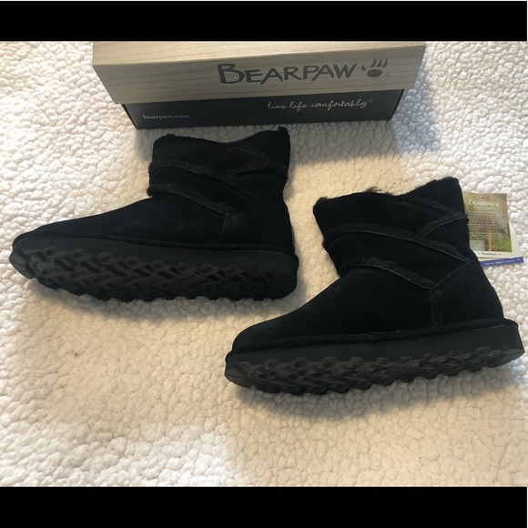 🐾SOLD!!❕Bearpaw Boots🐾 - Picture 6 of 16